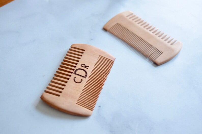 Double-Sided Wooden Beard Comb - Image 3